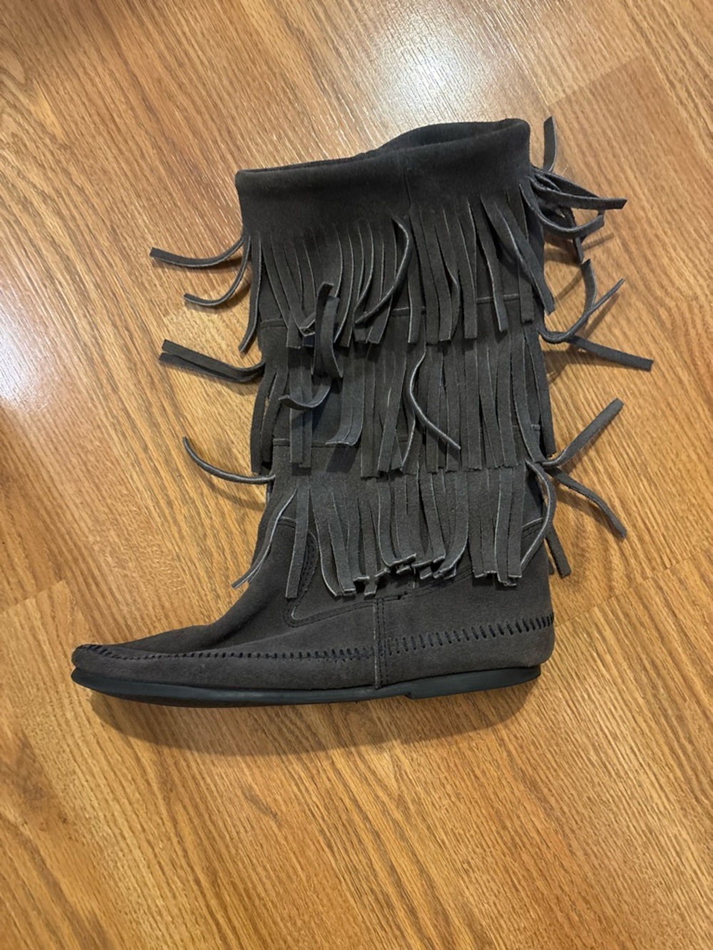 Grey Minnetonka Fringe Moccasin Boots - Women's - Picture 2 of 4